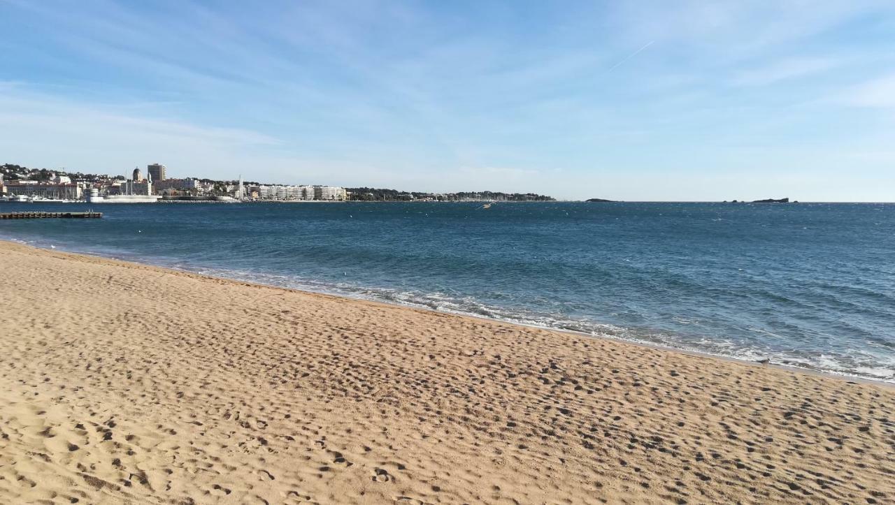Le Panorama Apartment Frejus Bagian luar foto
